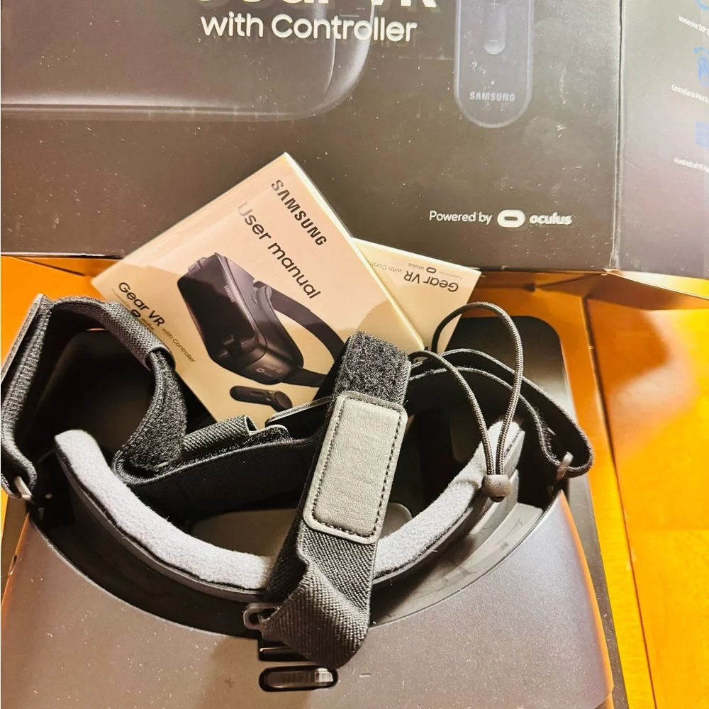 Samsung Gear VR with Controller